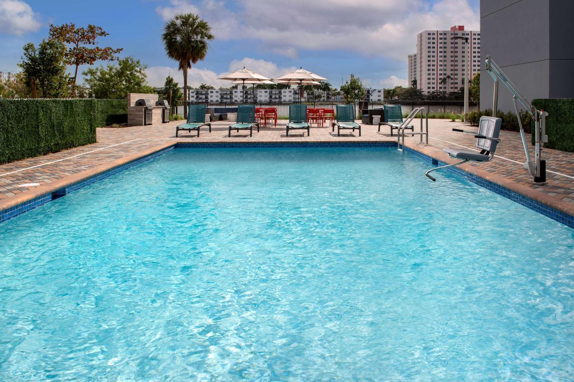 Tru By Hilton Miami Airport South Blue Lagoon, Fl Dış mekan fotoğraf